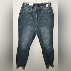 Judy Blue Skinny Jeans 14W New with tags
